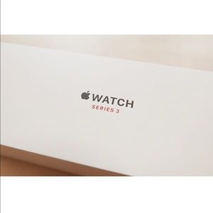 Like New Rose Gold Apple Watch Series 3, 38mm